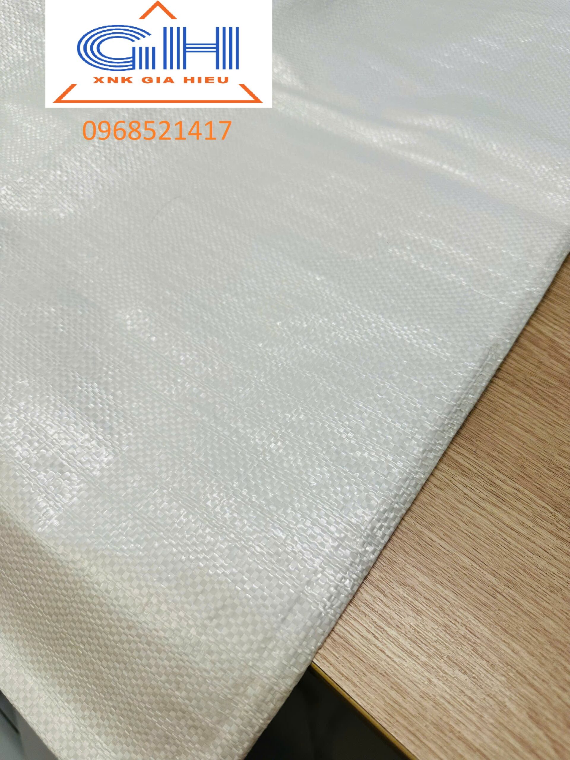Bạt Trắng 7 Bạt trắng hái cà phê